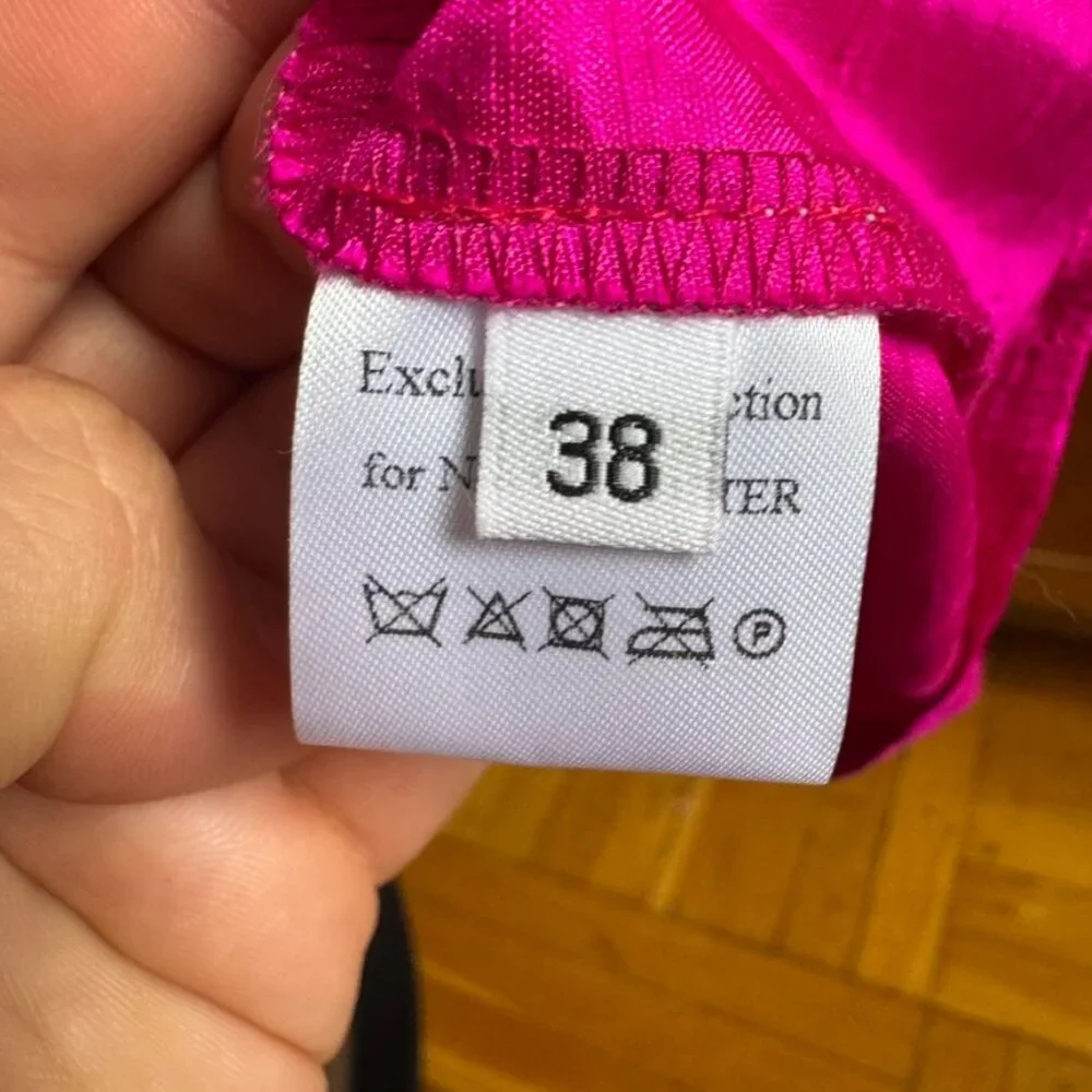 Maison Cleo Ruched Silk wrap top No Scrunchie (sz 38) - Picture 6 of 12